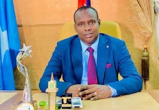 Banadir regional administration suspends Hodan district commissioner for 45 days