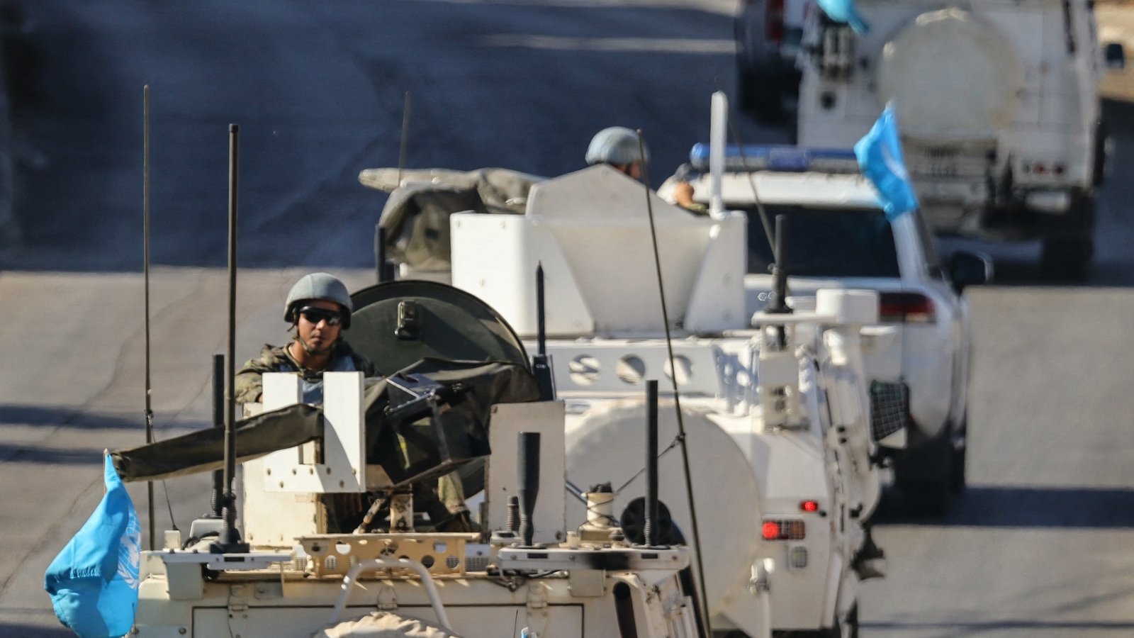 Israeli minister denounces UN peacekeepers as fighting rages