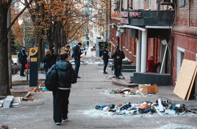 Six Lives Lost in Overnight Russian Strikes on Ukraine