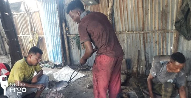 Soaring Scrap Metal Costs Leave Mogadishu’s Artisans Unemployed