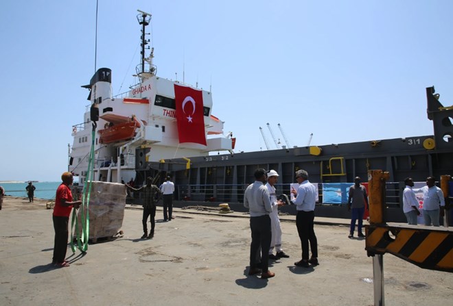 Türkiye sends 3,000 tons of humanitarian aid to Somalia