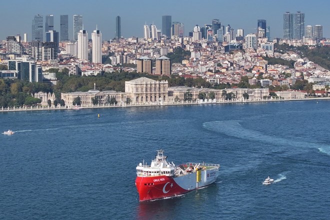 'New era' starts in oil, gas exploration at sea: Turkish Energy Minister
