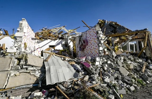 Ukraine Implements Compulsory Evacuations in Eastern Town