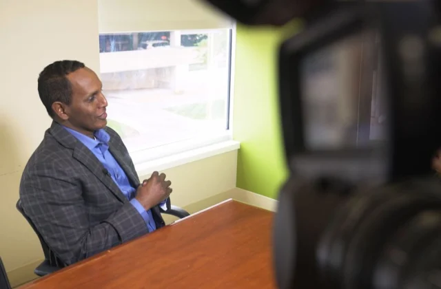 WATCH: Mohamed Omar Makes History as the First Somali American to Chair a Minnesota Hospital Board