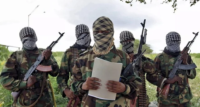 Al-Shabab Executes Two Men Accused of Collaborating with Somali Military