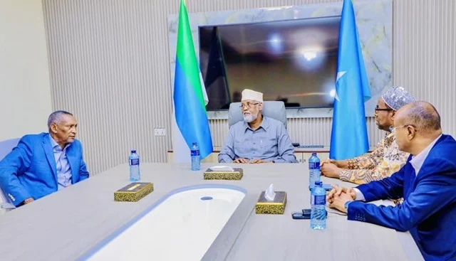 Kenyan Envoy Reaches Kismayo to Facilitate Talks Between Federal and Jubbaland Leaders