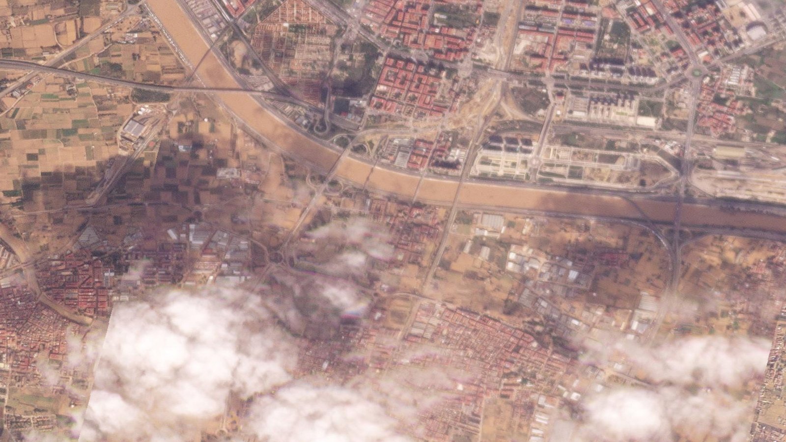 Before and after satellite images show Spain devastation