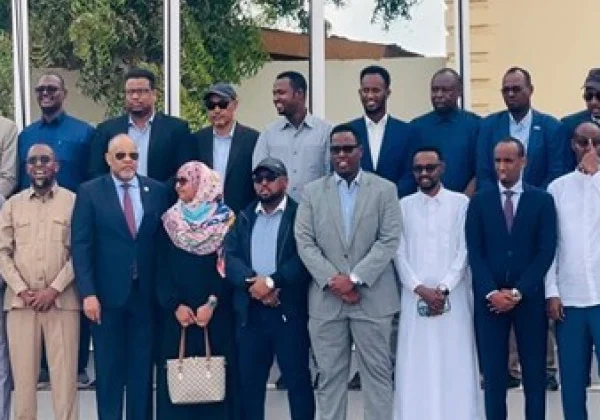 Somali Lawmakers Gather in Kismayo to Oppose Federal Government’s Election Strategy