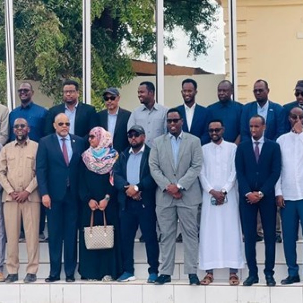 Somali Lawmakers Gather in Kismayo to Oppose Federal Governments Election