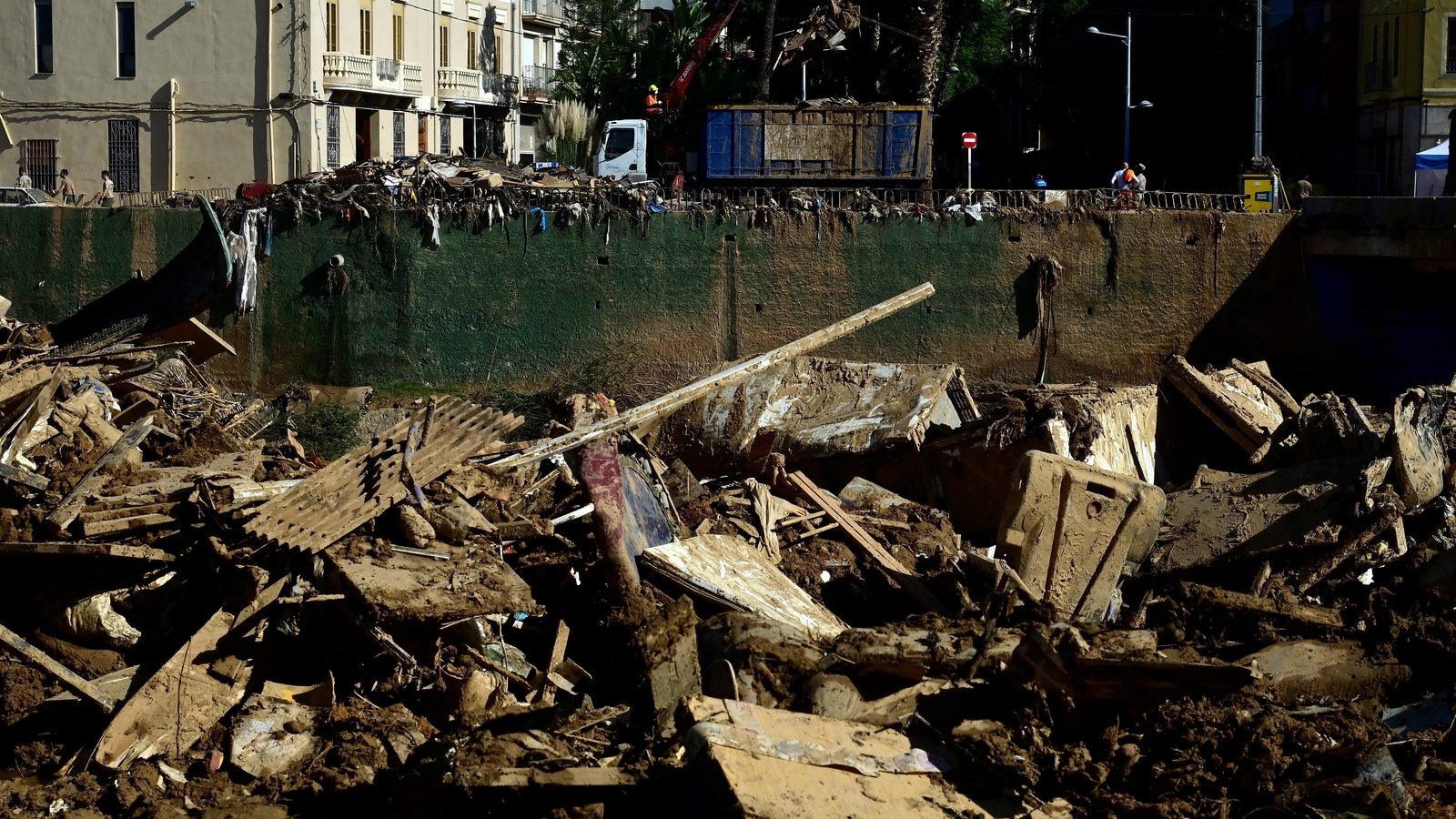 Spain PM says flood disaster debate must follow recovery