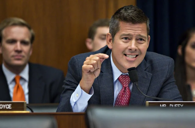 Trump Appoints Ex-Congressman as Secretary of Transportation