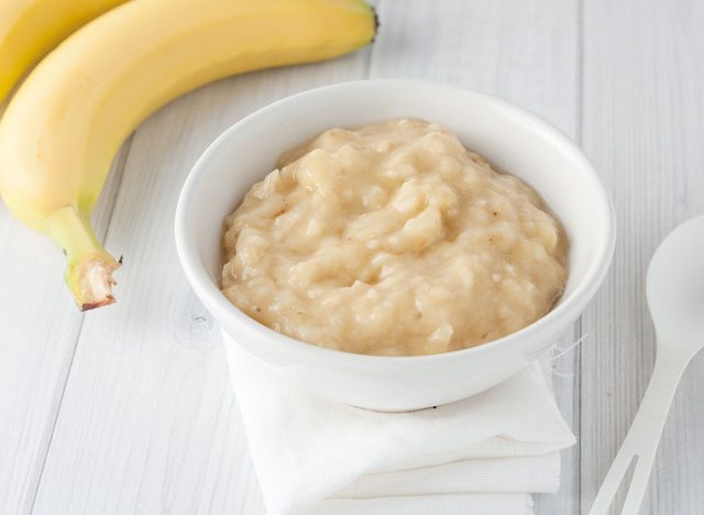 mashed bananas