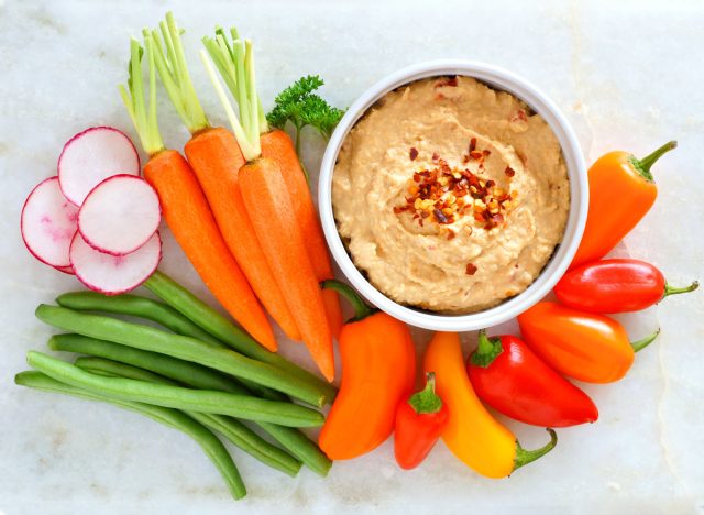 hummus with vegetables