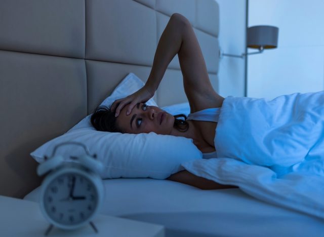 woman can't sleep