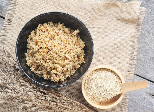 8 foods that promote visceral fat loss in just 30 days 7 quinoa