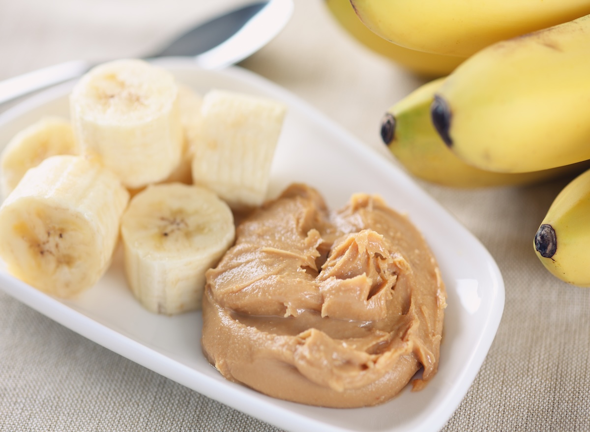 1755432615 926 7 foods to consume before a stomach reducing workout
