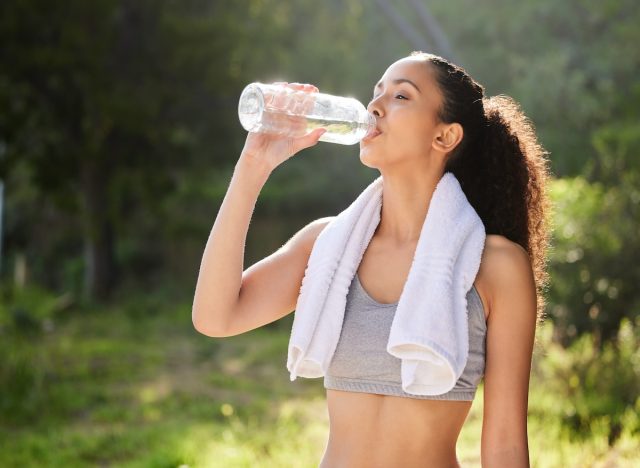 1755432618 210 7 foods to consume before a stomach reducing workout