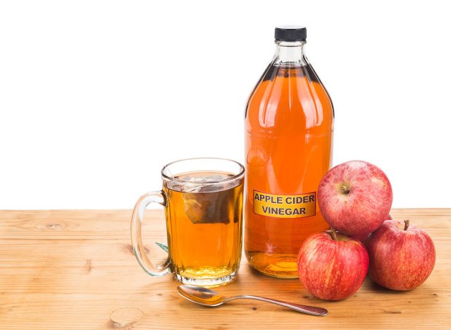 9 superfoods that can reduce visceral fat in just four weeks 17 apple cider vinegar