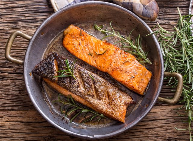 7 easy lunch ideas to shed love handles in just 30 days 1 grilled seared salmon