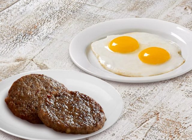 incorporating these 6 foods into your daily diet after age 50 can help keep your body lean. 1 eggs with turkey sausages