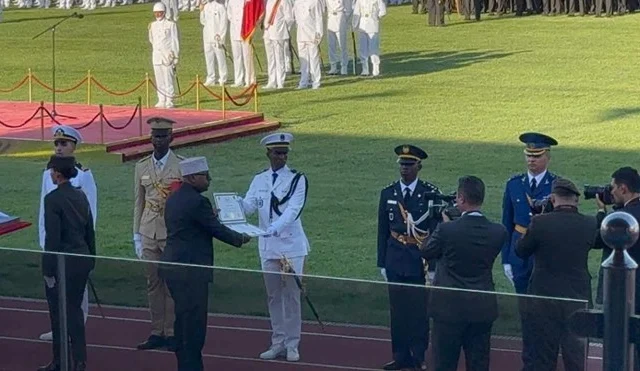 Somalia’s defense minister, ambassador attend Somali officers’ graduation ceremony in Türkiye