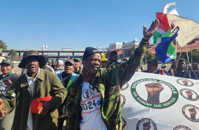 South African Rights Groups Clash with Anti-Migrant Initiative