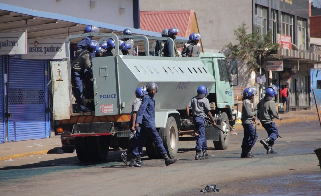 Zimbabwe's Human Rights Abusers Go Unpunished, Says U.S. Report