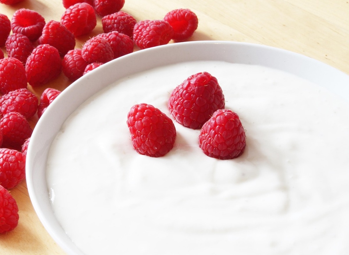 The Top 8 Nutritious Yogurts You Can Find at the Store