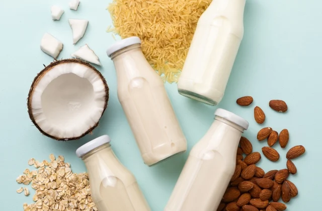7 Plant-Based Milk Alternatives to Skip at the Store Today