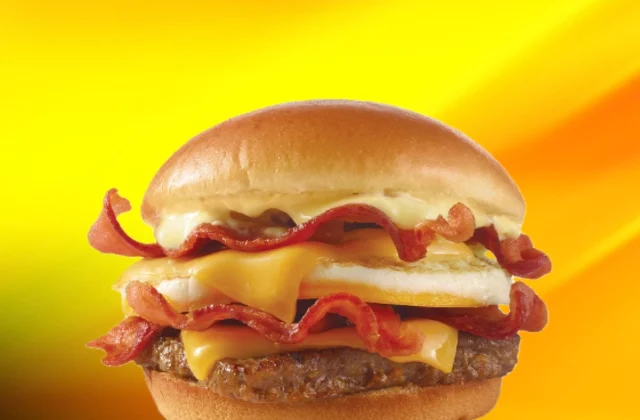 9 Breakfast Fast Foods to Avoid at All Costs Today