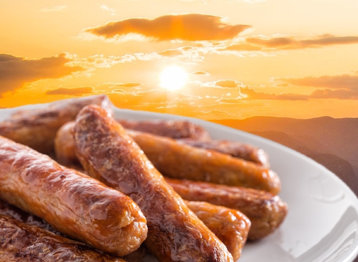 1759114875 7 Flavorful Sausages Crafted Without Any Fillers