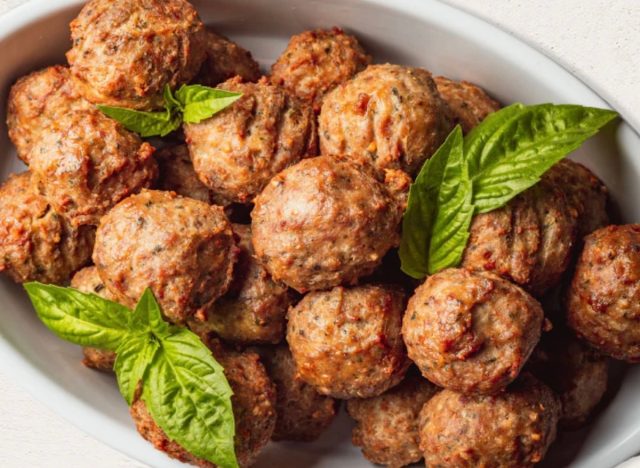 1759233641 910 7 hearty meatballs crafted without any additives