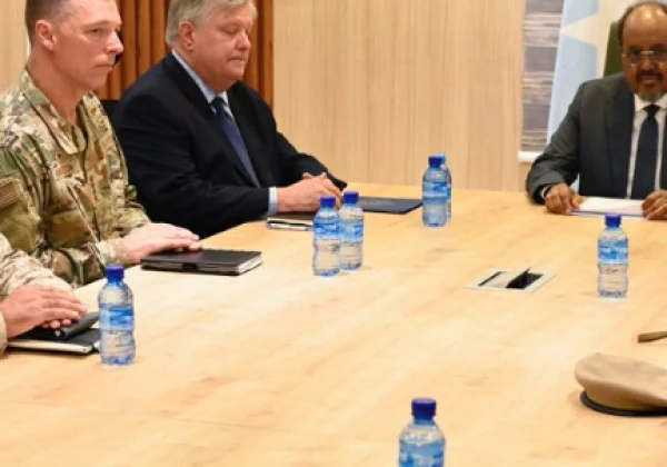 AFRICOM Reveals Updated Strategy Against Al-Shabaab to Somalia’s President Hassan Sheikh