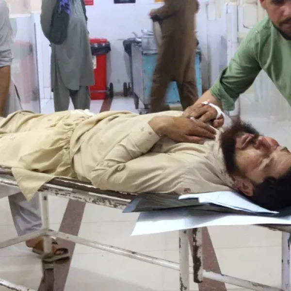 At least 250 dead over 530 injured as 60 quake.webp