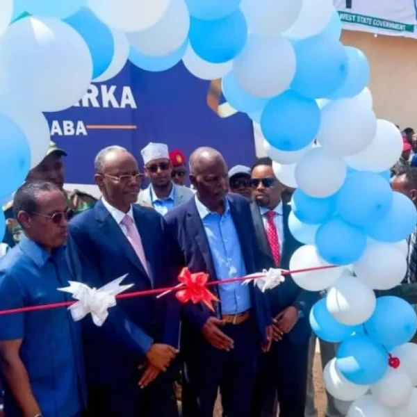 Buur Hakaba Airport Launches Operations in Somalias Southwest Despite Security.webp