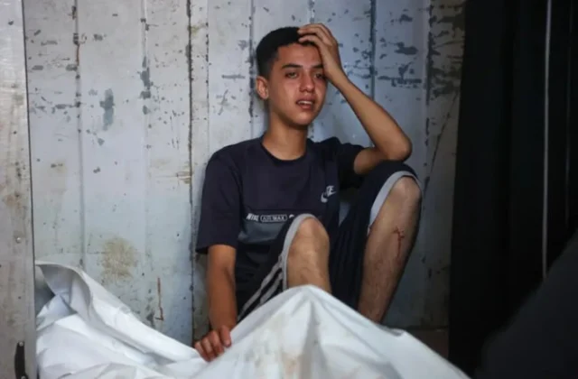 Deadly Israeli strikes in Gaza kill 105, including children and journalists