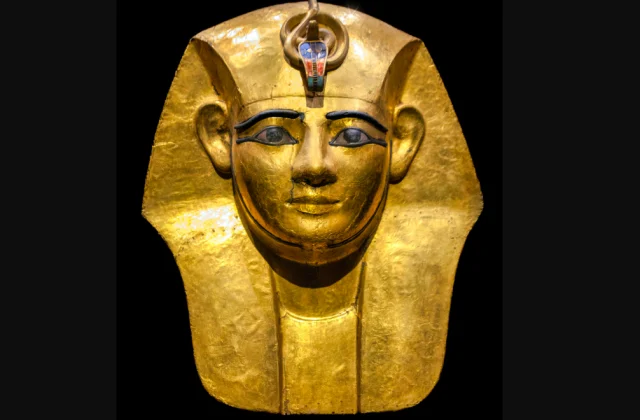 Egypt Launches Search for 3,000-Year-Old Pharaoh’s Missing Gold Bracelet