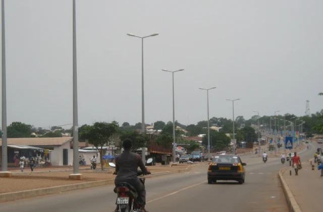 Gunshots Erupt as Police Break Up Student Protests in Ghana