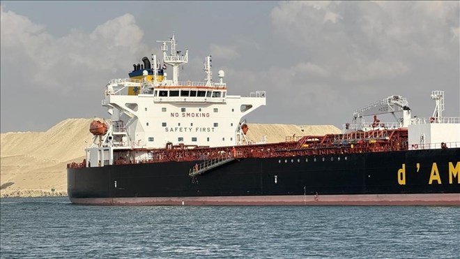 Houthis claim missile strike on Israeli-owned tanker near Saudi Yanbu port