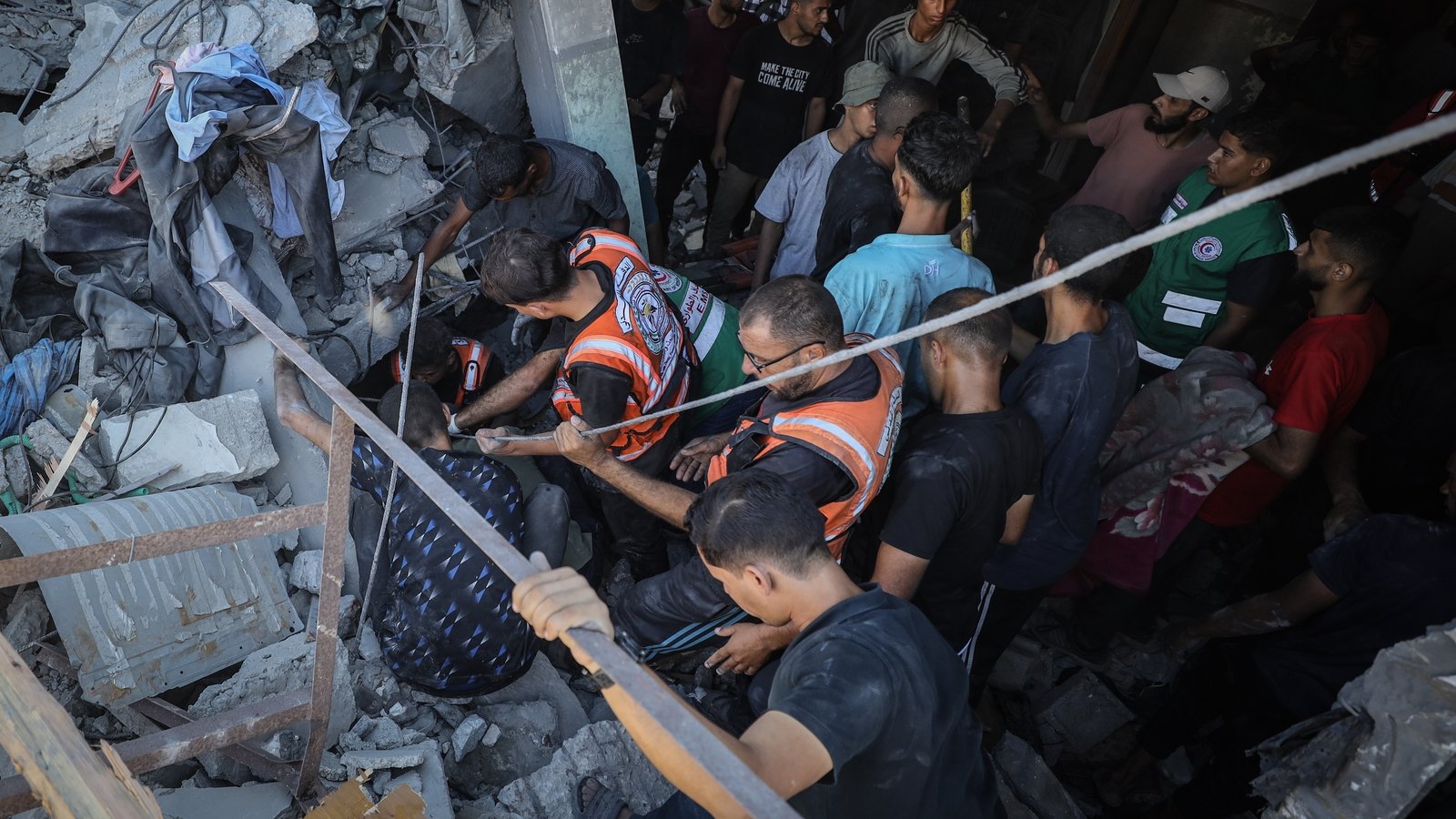 34 Palestinians killed in Israeli strikes as Hamas shares hostage images