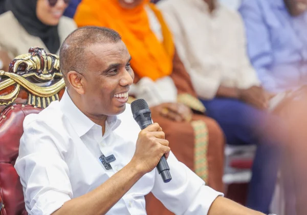Somalia’s Prime Minister Vows Not to Run Against President in Elections