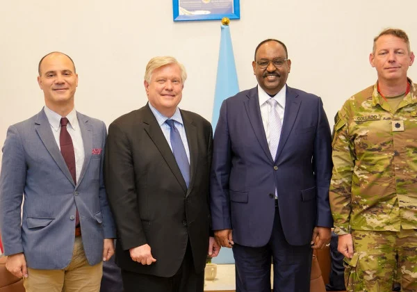 U.S. Delegation Visits Puntland State President in Bosaso, Applauds Anti-ISIS Efforts