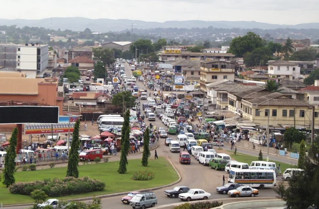 U.S. Eases Visa Limits for Ghana Following Acceptance of Deportees