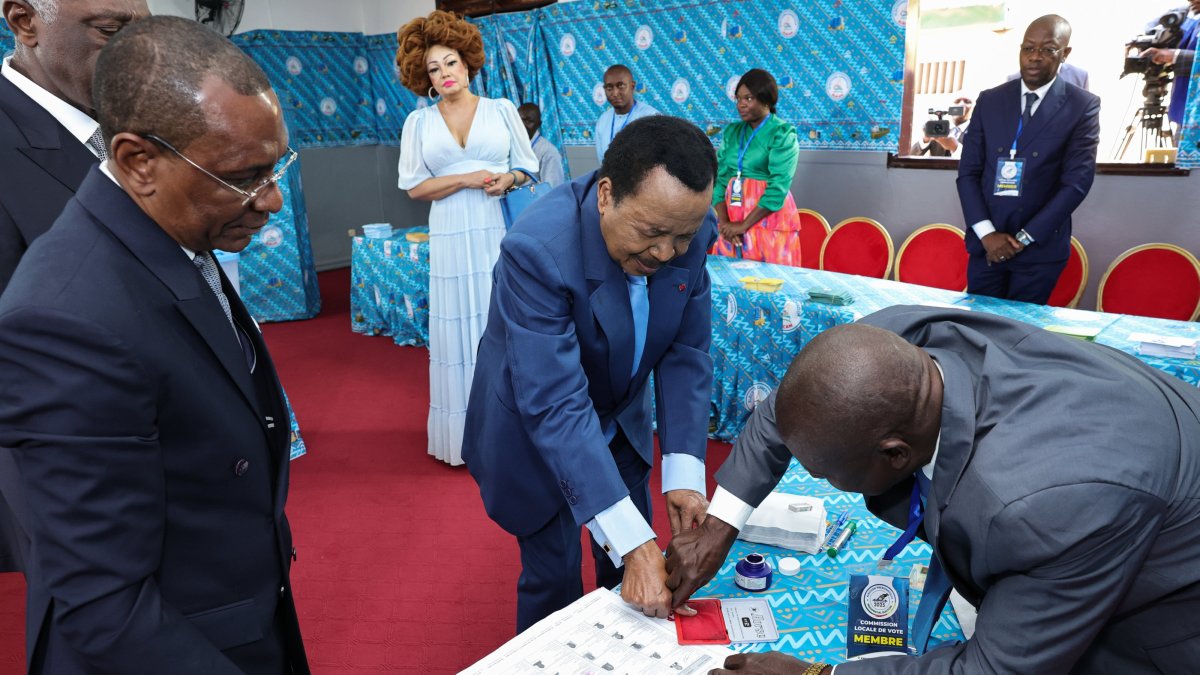 Cameroon votes as 92-year-old Biya seeks to extend