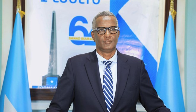 Dhallinyaradu waa in ay silsiladaha iska furaan, oo awooddooda la soo baxaan