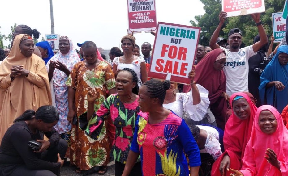What is Link Between Nigerian Governors and Violent Thug Culture?