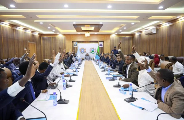 Hirshabelle criticized for district choices in Somalia’s RCRF development project