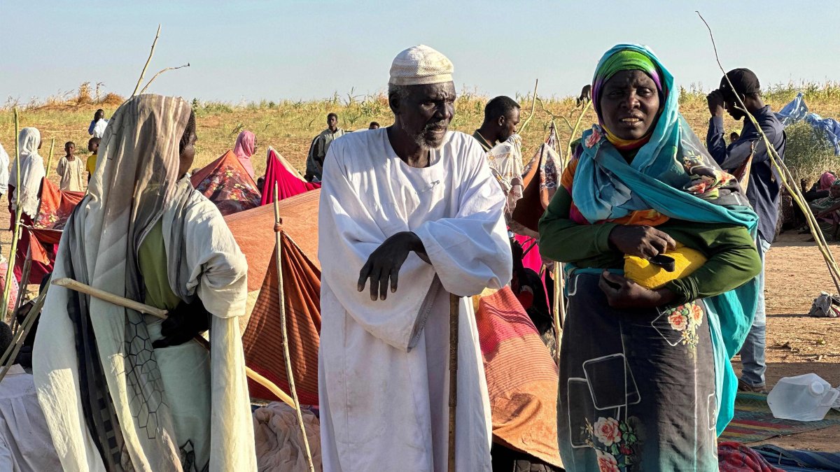 Fears mount for thousands trapped in Sudan’s