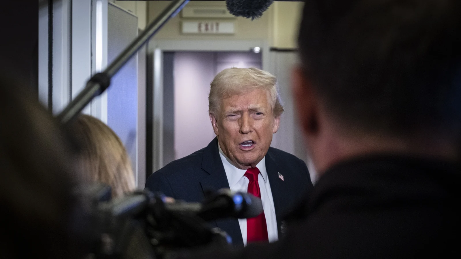 Trump says no firm Ukraine deal deadline as US envoy to meet Putin