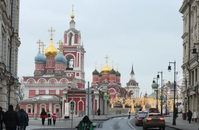 Deadly Moscow explosion kills two police officers; investigation underway